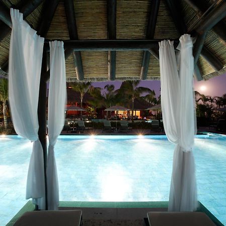 아시아 가든 호텔 앤 타이 스파, 어 로얄 하이드어웨이 호텔 피네스트라트 시설 사진 The pool at the Hard Rock Hotel