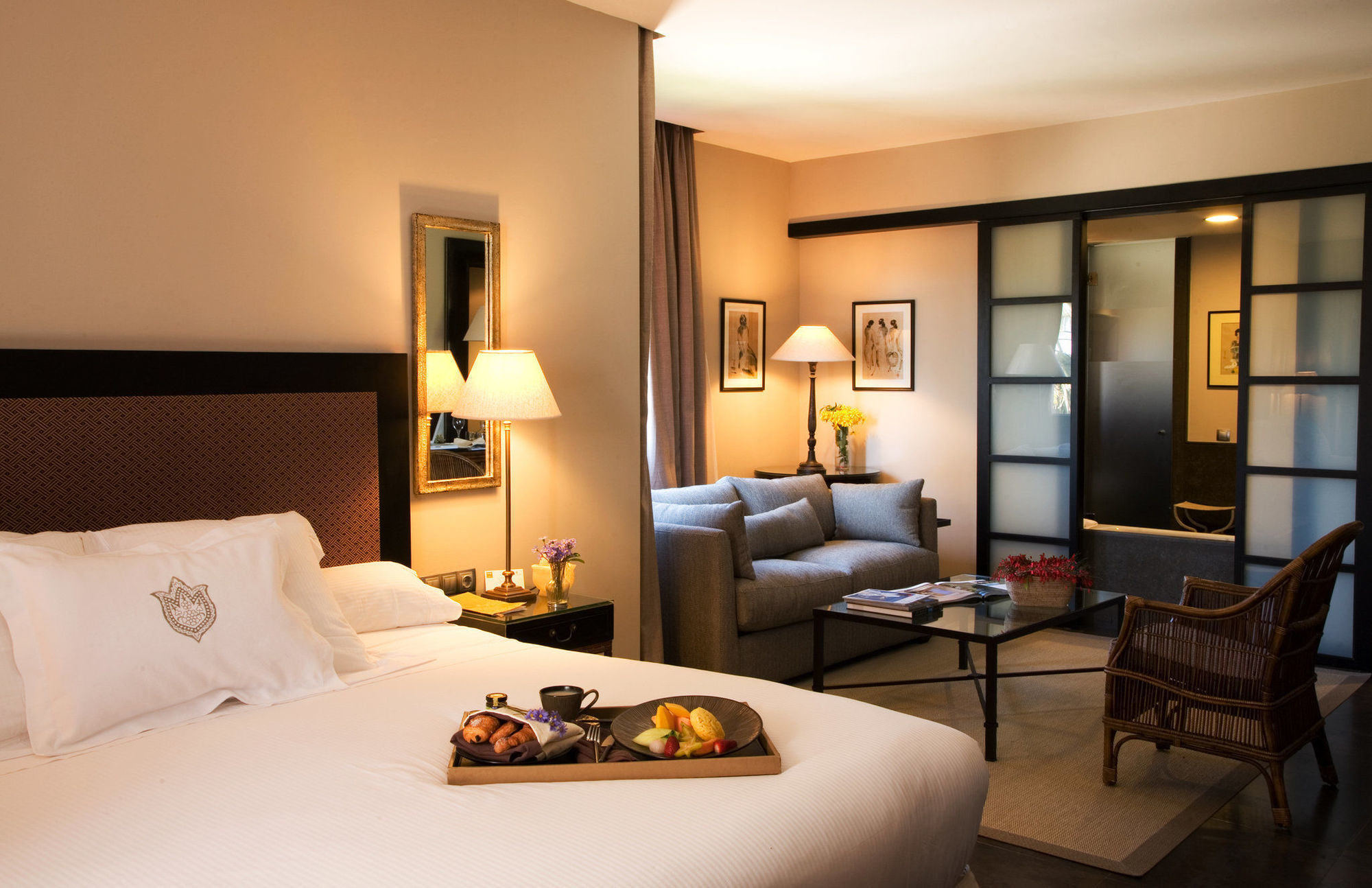 아시아 가든 호텔 앤 타이 스파, 어 로얄 하이드어웨이 호텔 피네스트라트 객실 사진 A room at the hotel